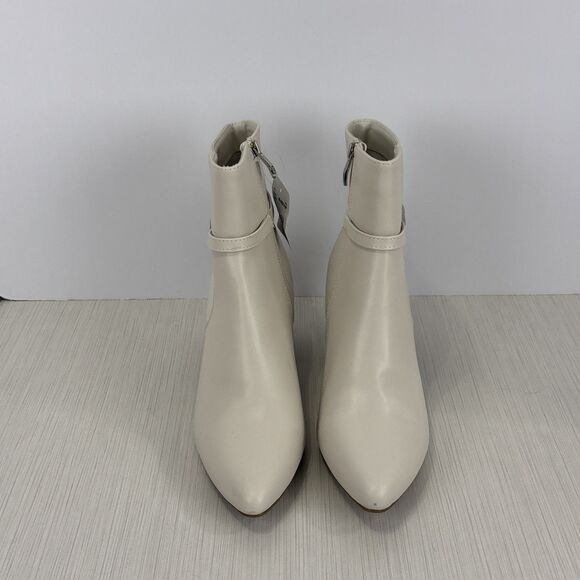 NWT Liz Claiborne Women Cream Tudor Stacked Heel Booties Sz 9 W New $100 Msrp. - Picture 2 of 8